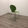 Stoel met groene houten schaal 4-poot